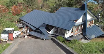 Japan earthquake kills 7, injures at least 195