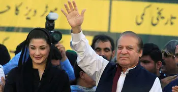 Pak court frees ousted PM Sharif and daughter: Media