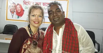পাবনাবাসীর ভালোবাসায় সিক্ত ডেনিশ দম্পতি