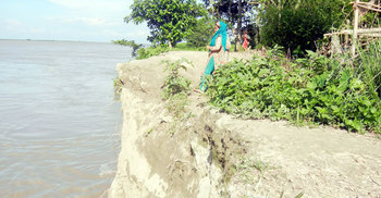 এক নিমিষেই সব শেষ