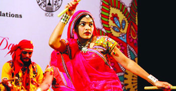 শিল্পকলায় গুজরাটি লোকনৃত্য