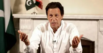 Imran Khan starts work on forming government at Centre