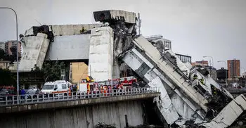 Search for survivors after Italian motorway collapse kills 35