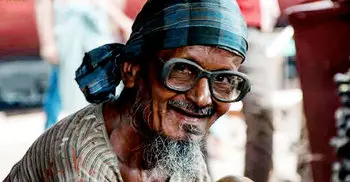 Life expectancy at birth goes up to 72 years