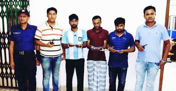 ফতুল্লায় ইয়াবাসহ গ্রেফতার ৩