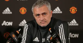 Angry Mourinho storms out of Man Utd press conference