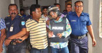 গ্রেফতার দেখানোর পর রনিকে রিমান্ডে নিল পুলিশ