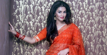 কেমন কাটছে পটাকা গার্ল নুসরাত ফারিয়ার ঈদ?