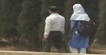 ছাত্রীকে বিয়ে করে চাকরি হারালেন শিক্ষক