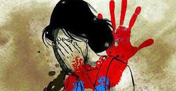 মোবাইলে প্রেম, বিয়ের জন্য ডেকে নিয়ে স্কুলছাত্রীকে ধর্ষণ