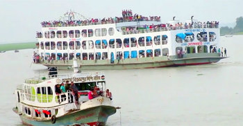 অল্পের জন্য বাঁচলেন শাহরুখ-১ এর হাজারো যাত্রী