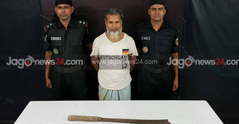 কুতুপালং ক্যাম্পে অস্ত্রসহ রোহিঙ্গা গ্রেফতার