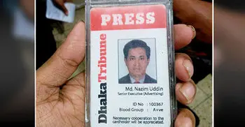 Advertising official killed in race between buses