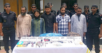 চাঁপাইনবাবগঞ্জে ৫ জেএমবি সদস্য গ্রেফতারের দাবি র‌্যাবের