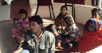 হিলি সীমান্তে ৭ ভারতীয় নাগরিক আটক