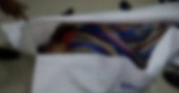 গৃহবধূর ঝুলন্ত মরদেহ উদ্ধার, স্বামী আটক