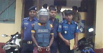 ঝিনাইদহে হত্যা মামলার আসামি গ্রেফতার