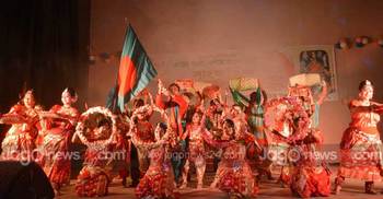 কিশোরগঞ্জে মৈত্রী সাংস্কৃতিক অনুষ্ঠান মাতালেন দুই বাংলার শিল্পীরা