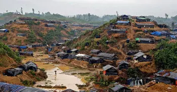 U.S. team in refugee camps investigating atrocities against Rohingya