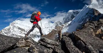 Sherpa shortage takes a toll on Everest