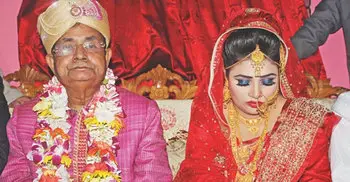 Rail Minister becomes father of twin babies