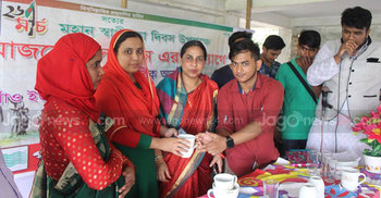 স্বাধীনতা দিবসে পুরনের শিক্ষা উপকরণ বিতরণ