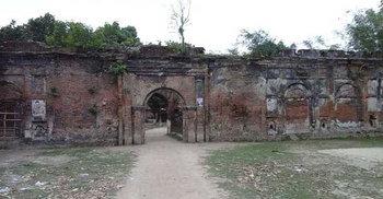 ঘুরে আসুন নাওডাঙ্গা জমিদার বাড়ি