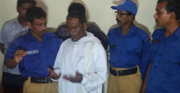 শিষ্যের স্ত্রীকে যৌন হয়রানির অভিযোগে ‘পীর’ গ্রেফতার