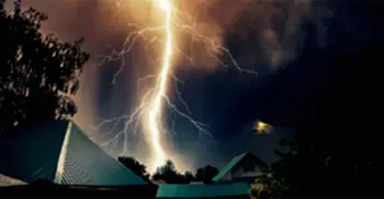 Lightning kills 23 in different districts