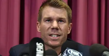 Warner accepts CA sanctions for ball-tampering