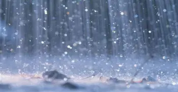 Rainfall, lightning flashes likely over country