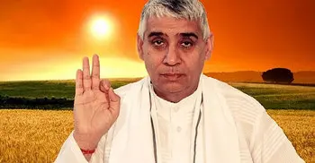India guru Rampal sentenced to life in jail for murder