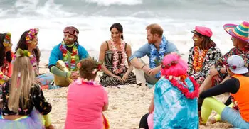 Royal tour: Harry, Meghan brighten up Bondi Beach