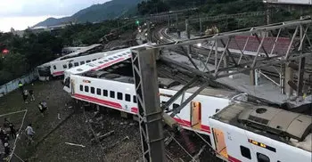 Taiwan train crash leave at least 17 dead