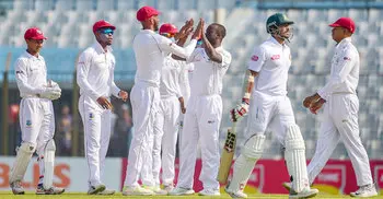 Tigers lose seven wickets