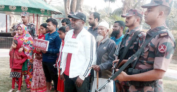 বেনাপোলে নাইজেরিয়ান নাগরিকসহ আটক ১৩