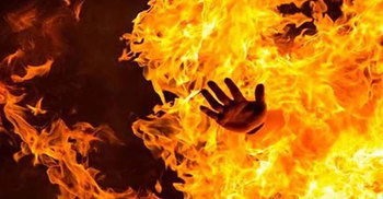 লুকিয়েও রেহাই পেল না ছোট্ট ইমরান