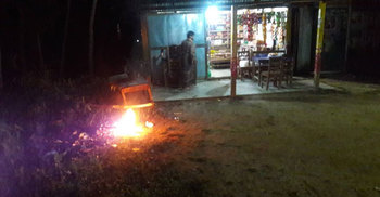 খাগড়াছড়িতে আ.লীগ কার্যালয়ের সামনে ককটেল বিস্ফোরণ