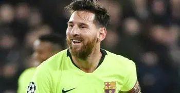 Messi overtakes Ronaldo for Champions League record