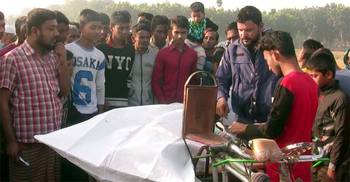 মাঠ থেকে যুবকের গলাকাটা মরদেহ উদ্ধার