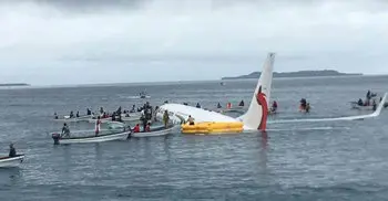 Plane ditches into Pacific lagoon