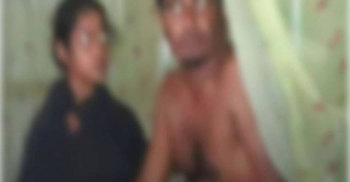 ডাক্তারকে দেখে রাগ করে চলে গেলেন কাজি