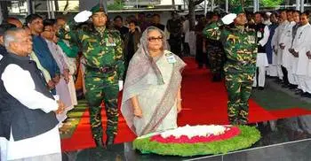 PM pays homage to Bangabandhu, four national leaders