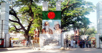 ৯ দিনের ছুটির ফাঁদে বেনাপোল স্থলবন্দর, বাড়বে ট্রাকজট