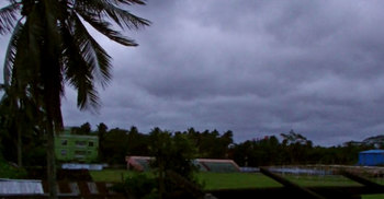 বরগুনায় ঝড়ো বাতাসে ঘর ভেঙে নিহত ২