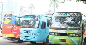 মালিক-শ্রমিক দ্বন্দ্বে যাত্রীদের ভোগান্তি চতুর্থদিনে