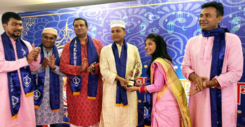 ডিএ তায়েব ফ্রেন্ডস ক্লাবের অ্যাওয়ার্ড প্রদান ও ঈদ সামগ্রী বিতরণ