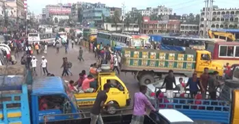 Eid journey: Vehicles moving slowly on Dhaka-Mymensingh highway