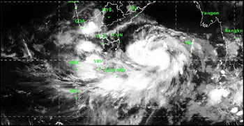 Signal 4 for maritime ports as cyclone Fani moves further