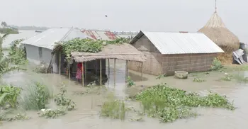 Floodwater starts receding; food crisis hits victims hard